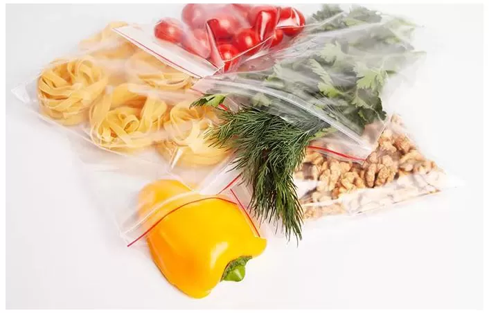 Bulk Resealable Food Packaging Bags on a Roll for Efficient Storage