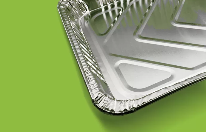 How Do Cake Pans Ensure Even Baking and Heat Distribution?