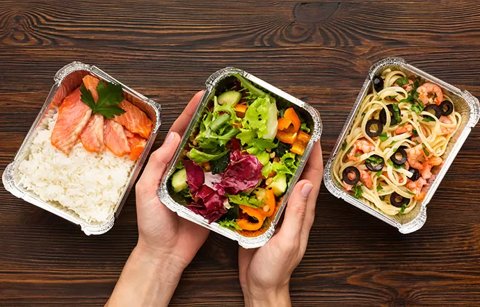 How Does Aluminum Foil Help Retain Heat And Food Freshness?