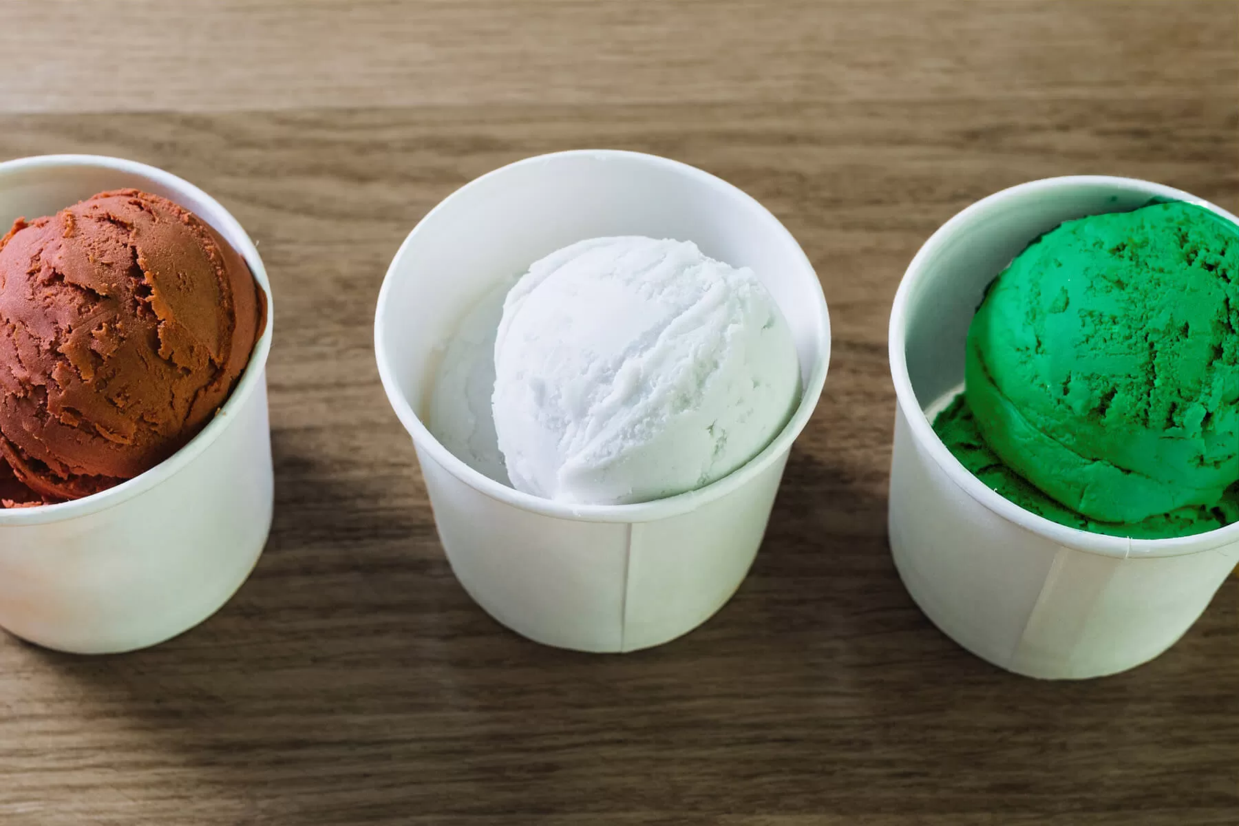 How Do Insulated Paper Cups Keep Frozen Treats from Melting Too Quickly?